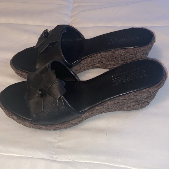 Slip ons from Italy size 38 - Picture 2 of 3